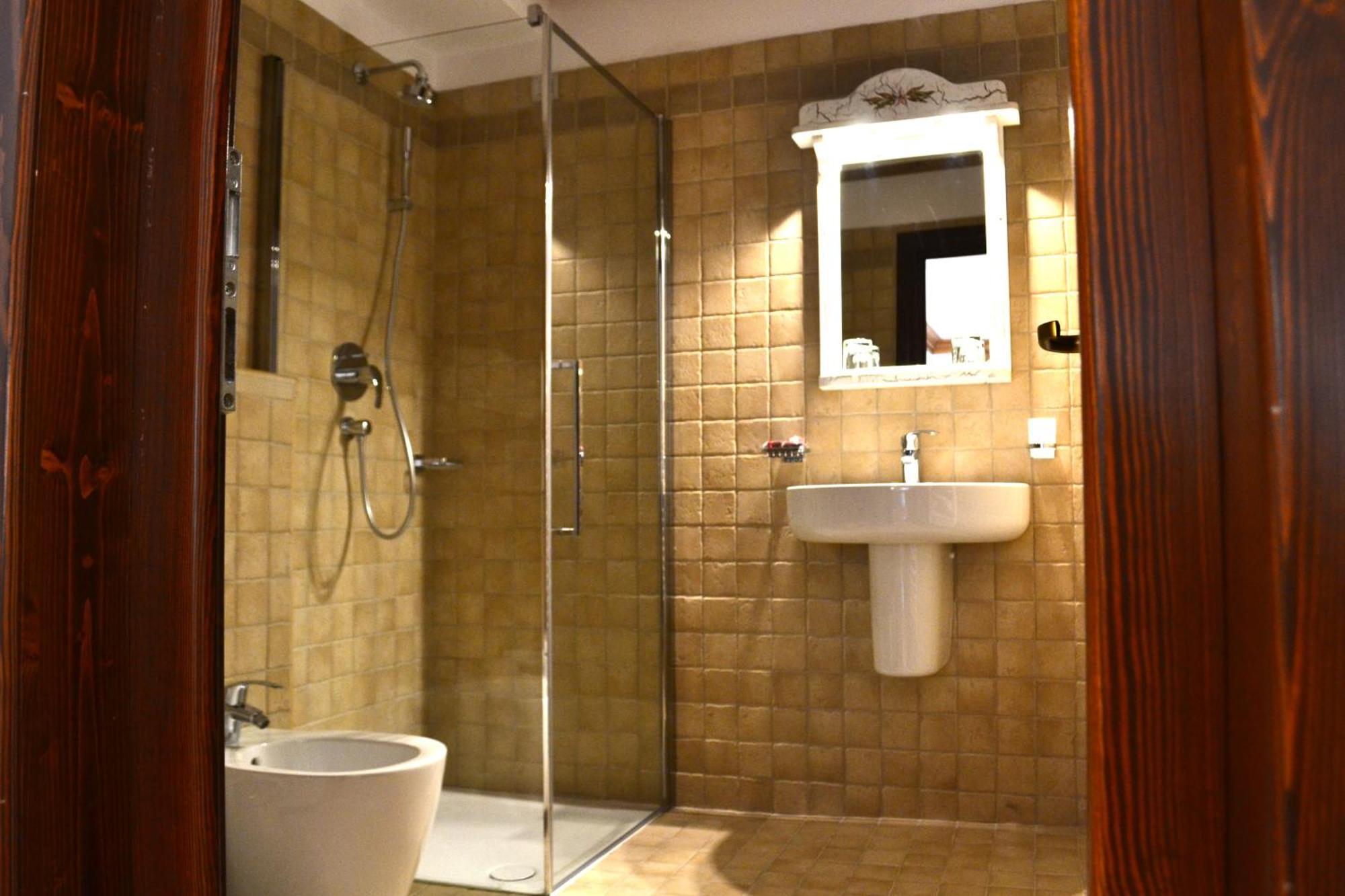 Casa Comana Boutique Hotel Bukares Bagian luar foto